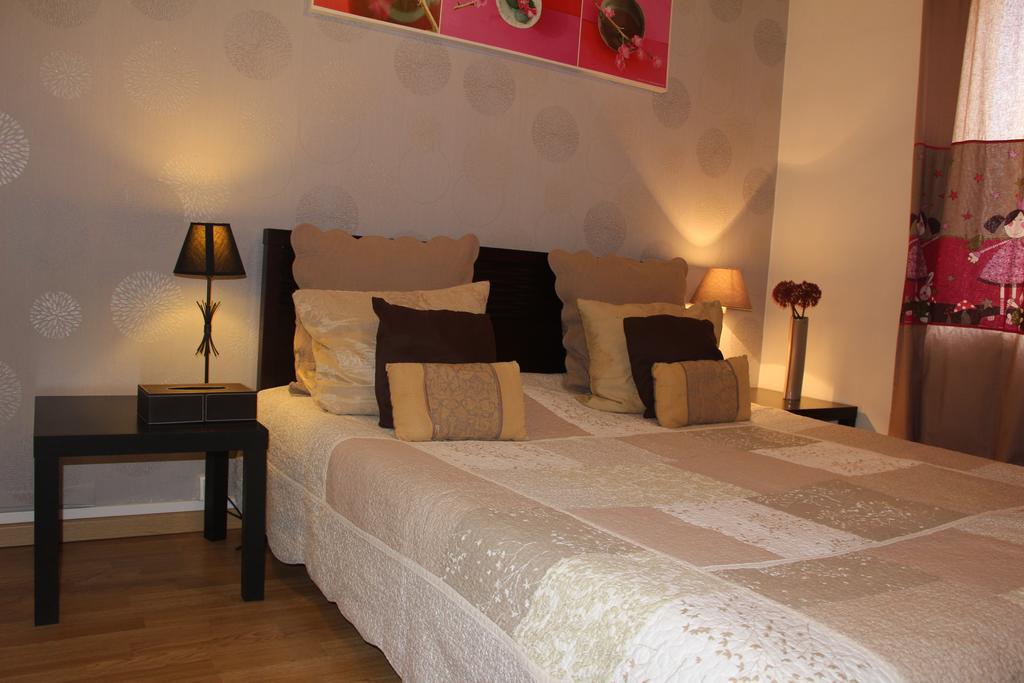 Appartement Proche Hippodrome Caen Phòng bức ảnh